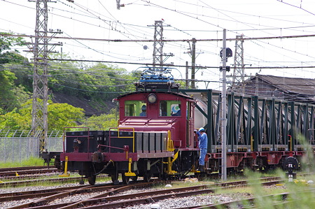 三井化学専用鉄道9号機関車+デ1形+コキ200形