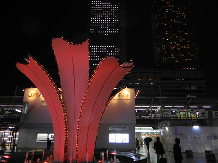 名古屋駅太閤口の噴水と夜景