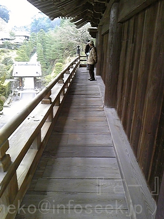 120214-建長寺 三門回廊 (8)