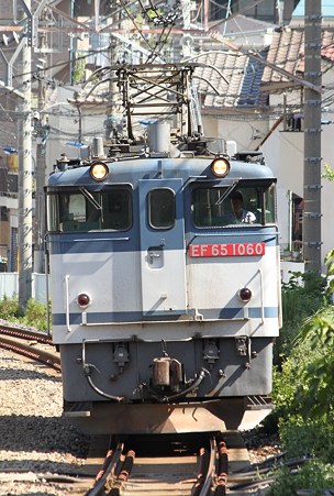 EF65-1050