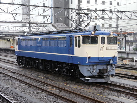 EF65-1102(八王子駅)1