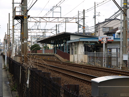 諏訪ノ森駅4