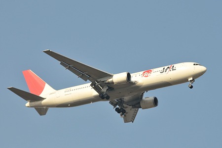 0401N-32-JAL-B767-300-JA612J